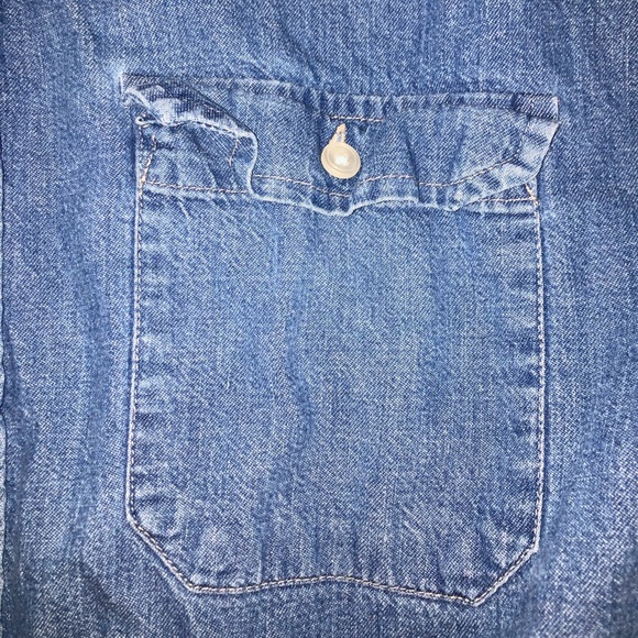 Thin Jean baggy button up - Picture 3 of 7